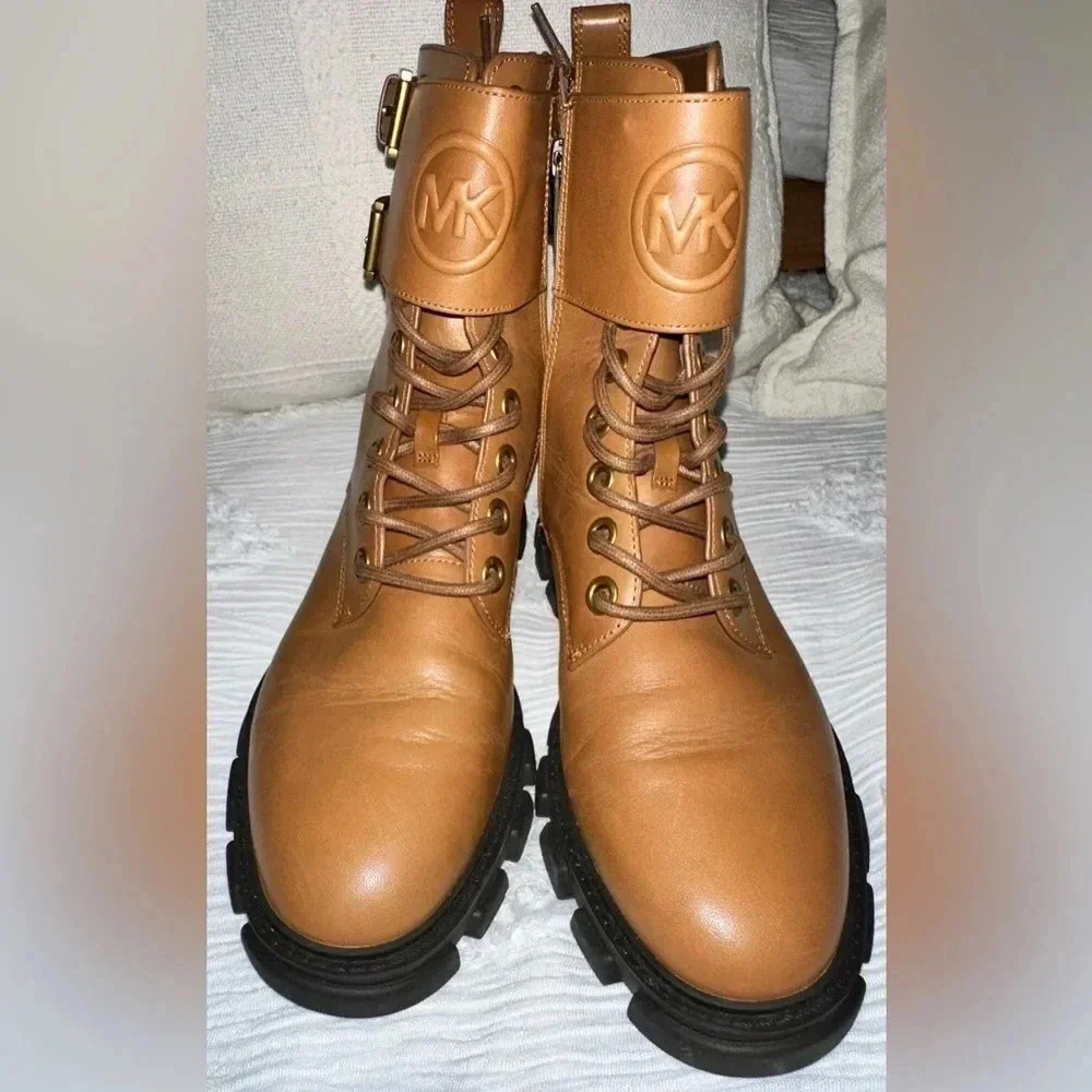 Michael Kors Ridley Boots - Picture 3 of 9